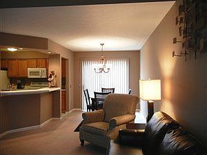 4th image of 6686 Grove Ln #43