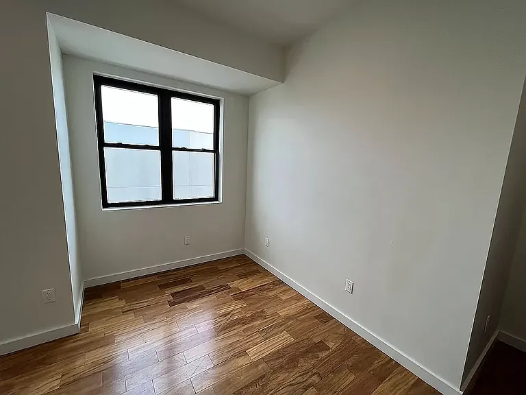 409 Knickerbocker Ave #8 — Photo 4