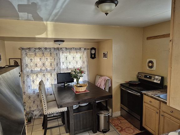 5th image of 58 Eureka St