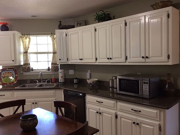 2nd image of 153 Westwood Cir