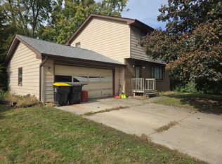 1000 3rd St, Waukee, IA 50263