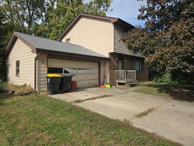 1000 3rd St, Waukee, IA, 50263