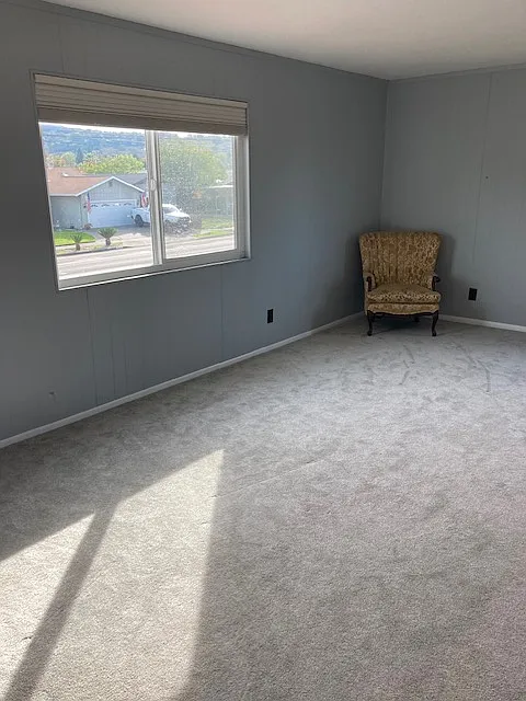 3721 Hoen Ave — Photo 4