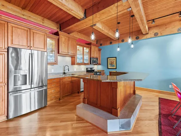 130 South Water STREET #212, Milwaukee, WI 53204