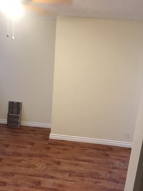 1st image of 1223 Wilcox Ave