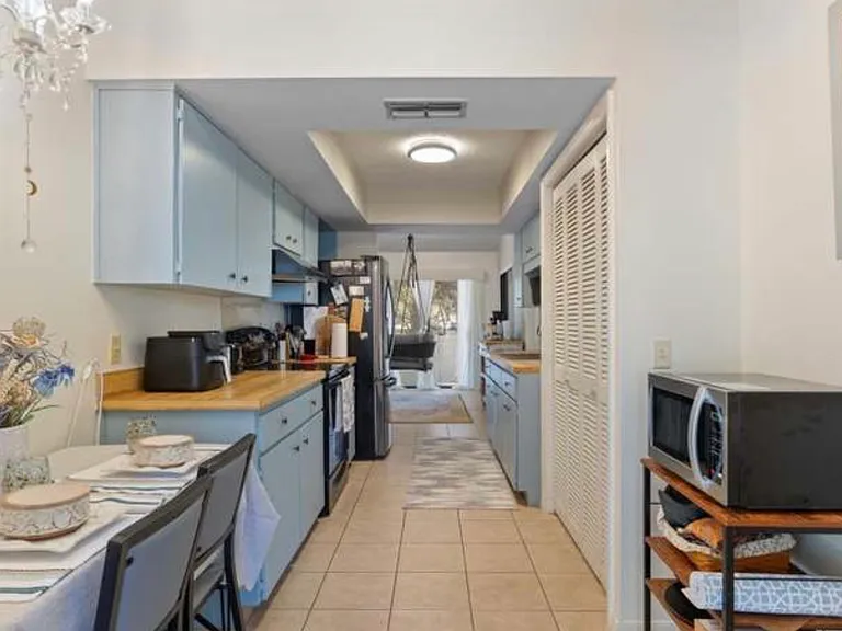 3826 N Briarberry Point — Photo 11