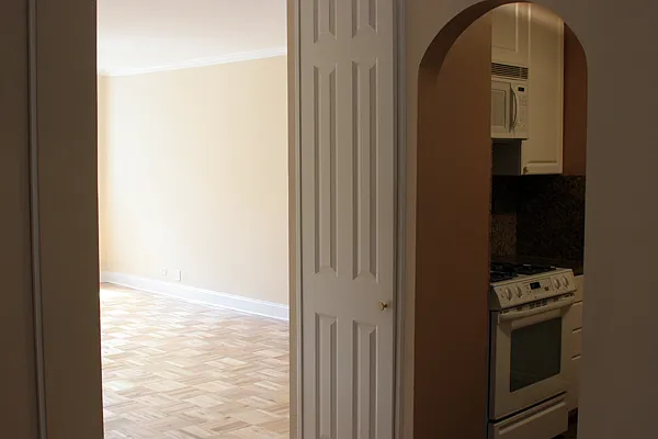 Rented by Jeri Felber, LREB | media 3
