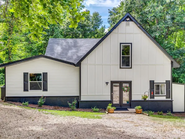943 N Burris Rd, Sharon, SC 29742