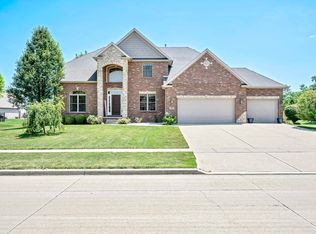 2209 Tyler Trl, Bloomington, IL 61704