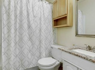 1459 Skillman Ave E, Maplewood, MN 55109