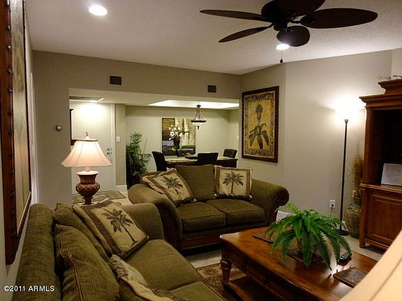 3rd image of 12222 N Paradise Village Pkwy S APT 418A