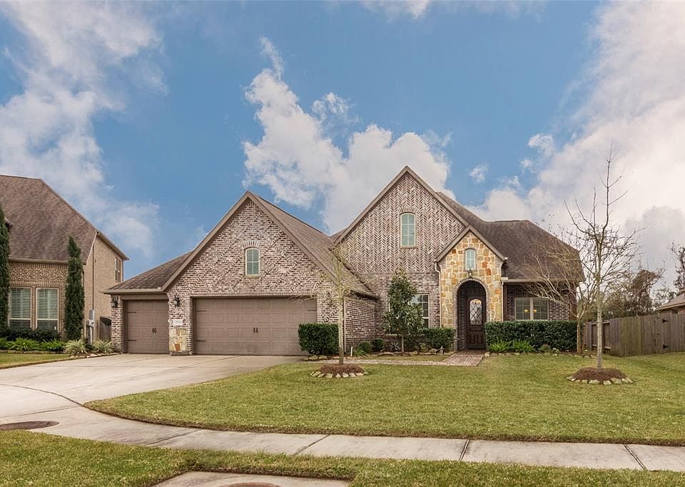 1st image of 2954 Hawkins Creek Ln