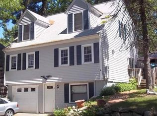 8 Ladd Ave, Wareham, MA 02571