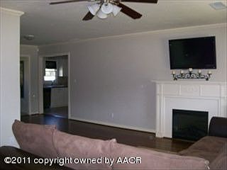 5th image of 2200 S Fannin St