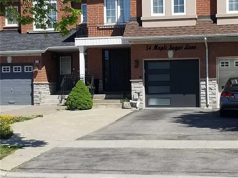 34 Maple Sugar Ln — Photo 1