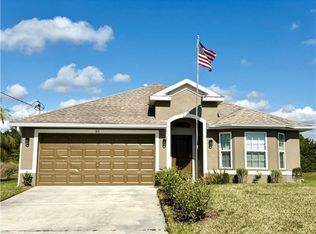 815 Theodore Vail St E, Lehigh Acres, FL 33974