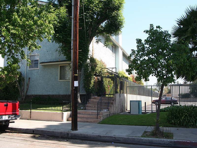 1st image of 8936 Willis Ave #4