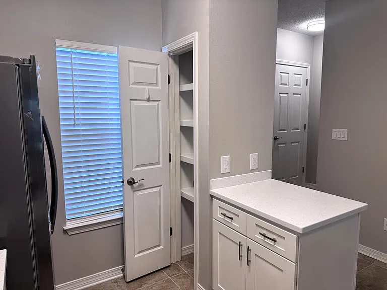 2703 Bay Club Dr — Photo 10