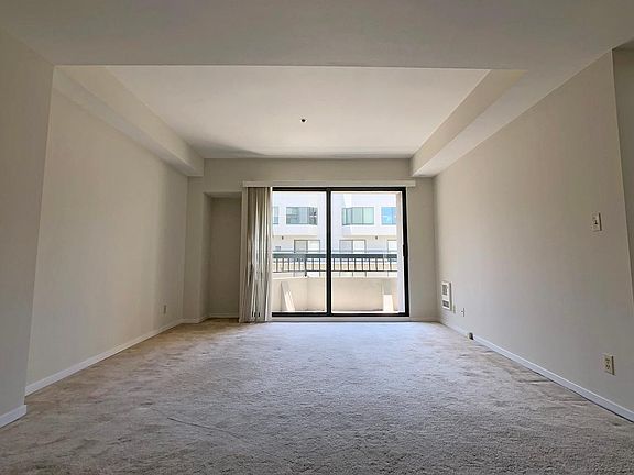 3rd image of 601 Van Ness Ave APT 342