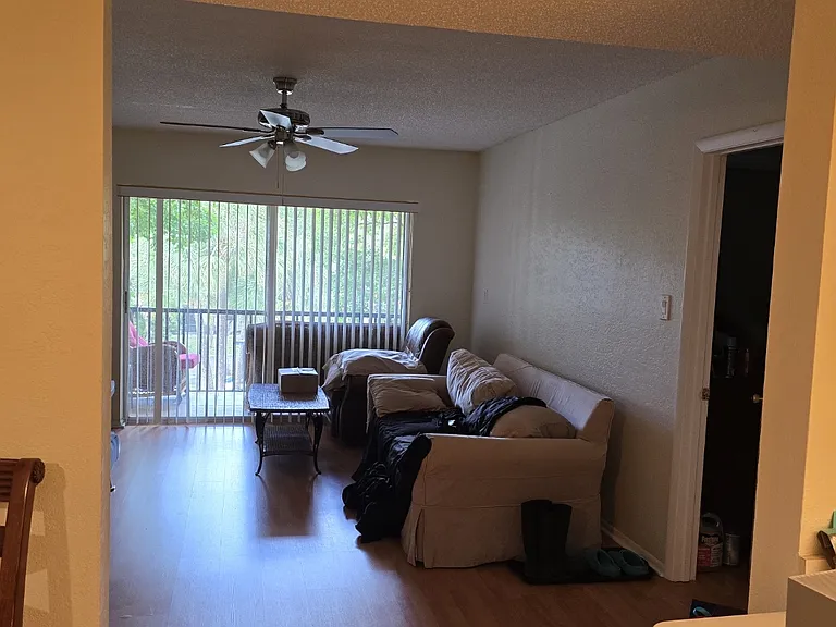480 NW 20th St #1110 — Photo 25