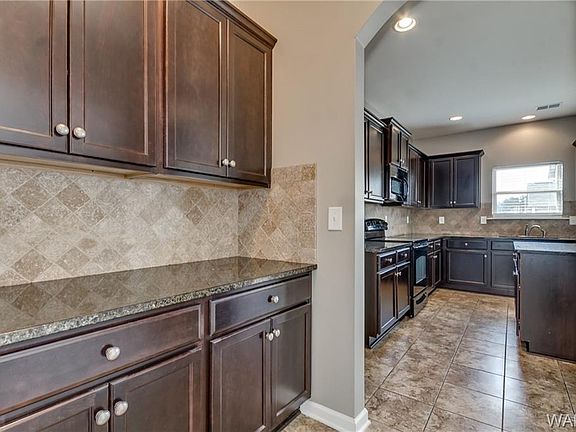 2nd image of 11558 Andrew Way