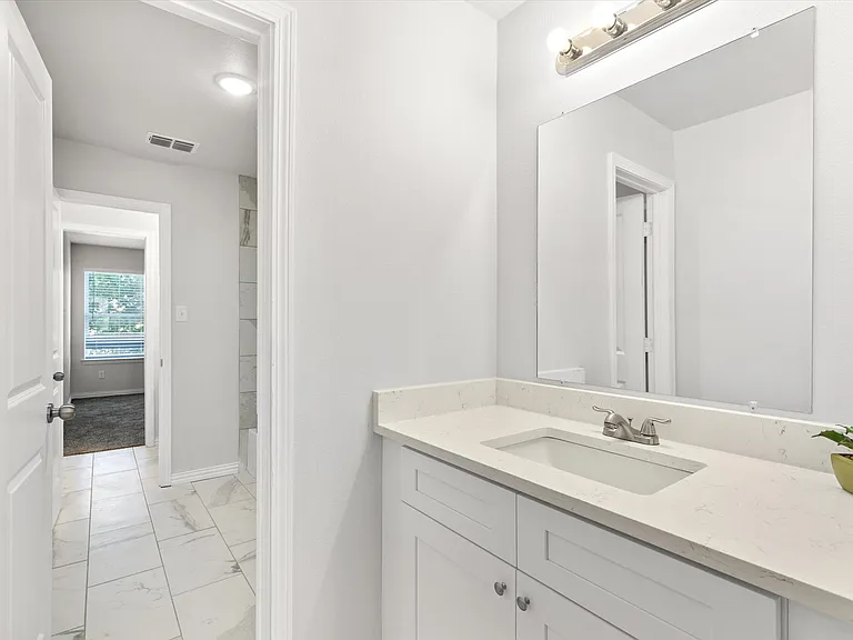 6200 Wilhitte Dr — Photo 27