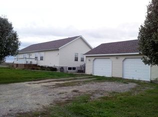 3900 Peck Rd, Brown City, MI 48416