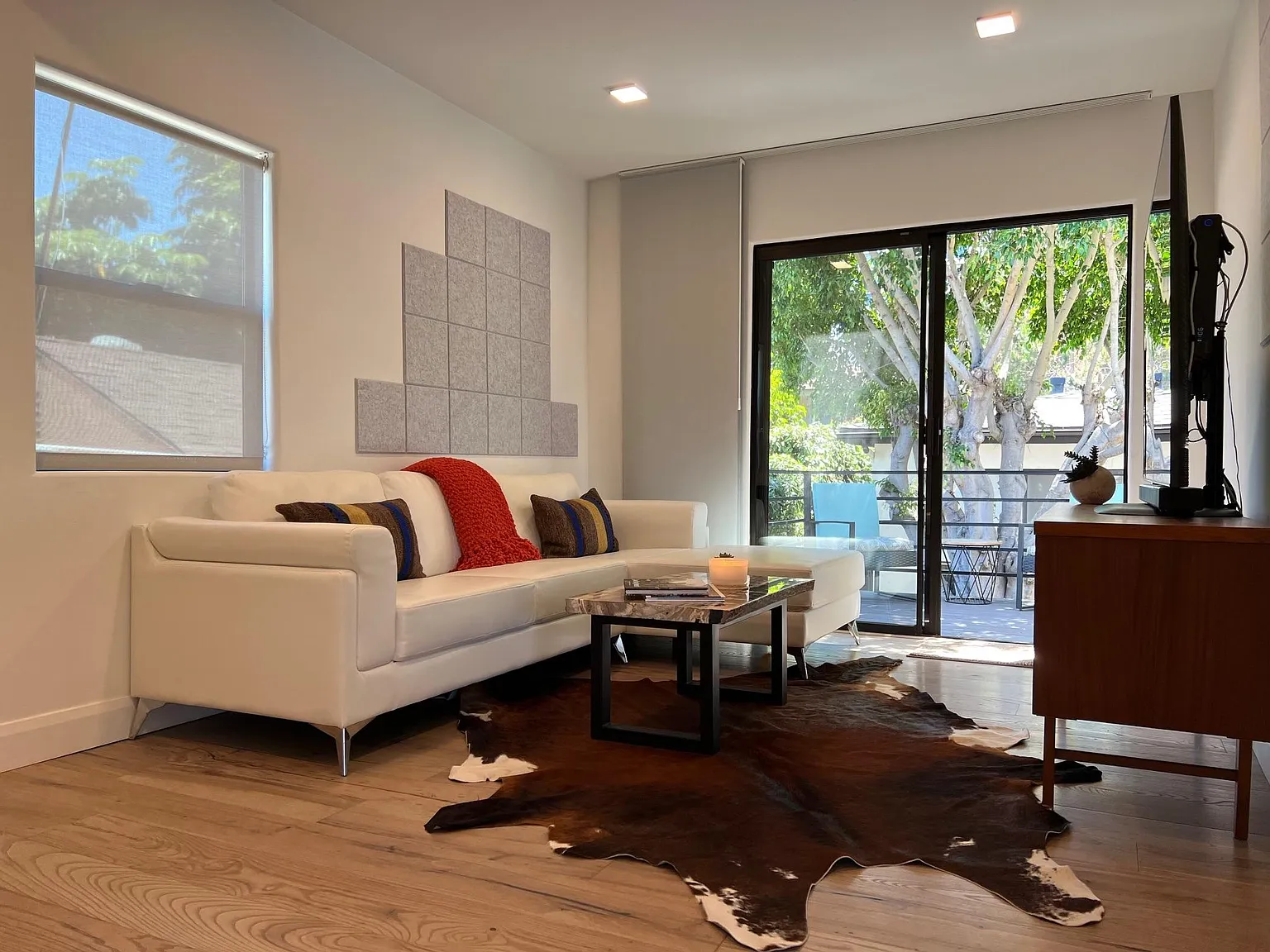 2531 State St — Photo 4