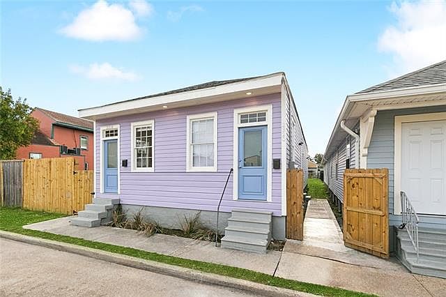 1st image of 2320 Saint Andrew St