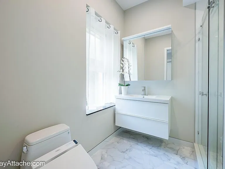 1521 Corcoran St NW #4 — Photo 12