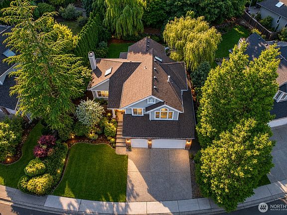 2nd image of 18010 NE 109 Court