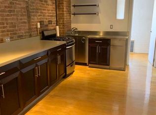355 W 53rd St #3R, New York, NY 10019