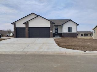 1921 S Stephanie St, Wichita, KS 67207