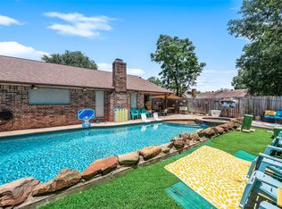 6907 Briarfield Dr, Spring, TX 77379