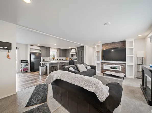 4020 Grouse Way, Reno, NV 89508