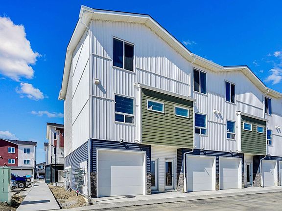 2nd image of 304 Red Sky Villas NE