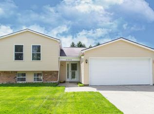 41898 Ridge Rd E, Novi, MI 48375