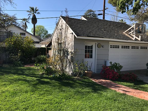 3rd image of 4539 Indiana Ave