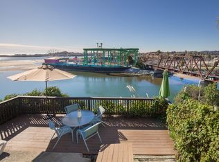 1110 1/2 E Cliff Dr, Santa Cruz, CA 95062