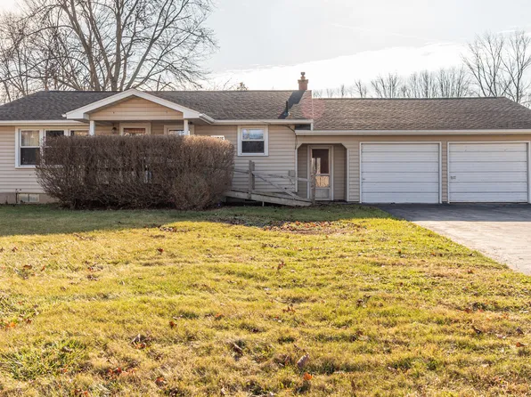 20315 Huron River Dr, Rockwood, MI 48173