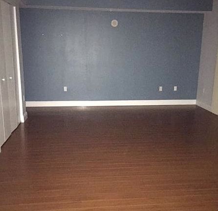 3rd image of 3180 Coral Way APT 908