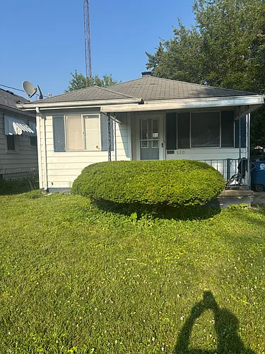 620 Evesham Ave Photo 1