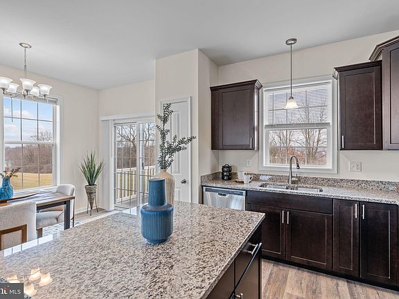 4th image of 2050 Terrace View Ln