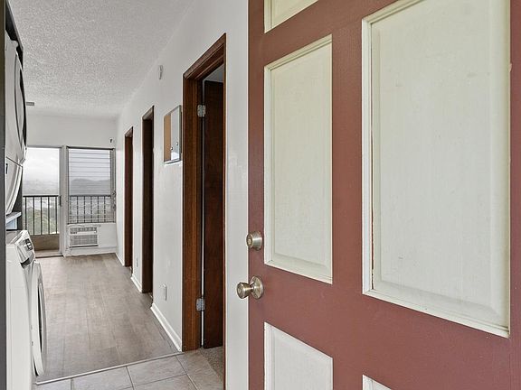 2nd image of 1063 Lower Main St APT 615