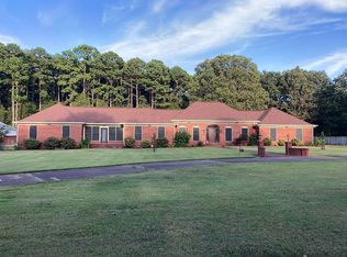 811 Eagle Mountain Blvd, Batesville, AR 72501