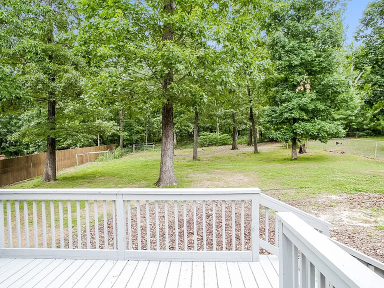 305 Talon Dr SE — Photo 16