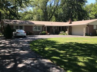 525 Woodmere Dr, Indianapolis, IN 46260