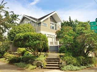 3732 Woodlawn Ave N, Seattle, WA 98103