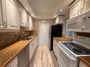 13858 SW 90th Ave #108, Miami, FL 33176