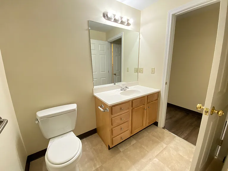 Sunset Ridge Apartments — Photo 60